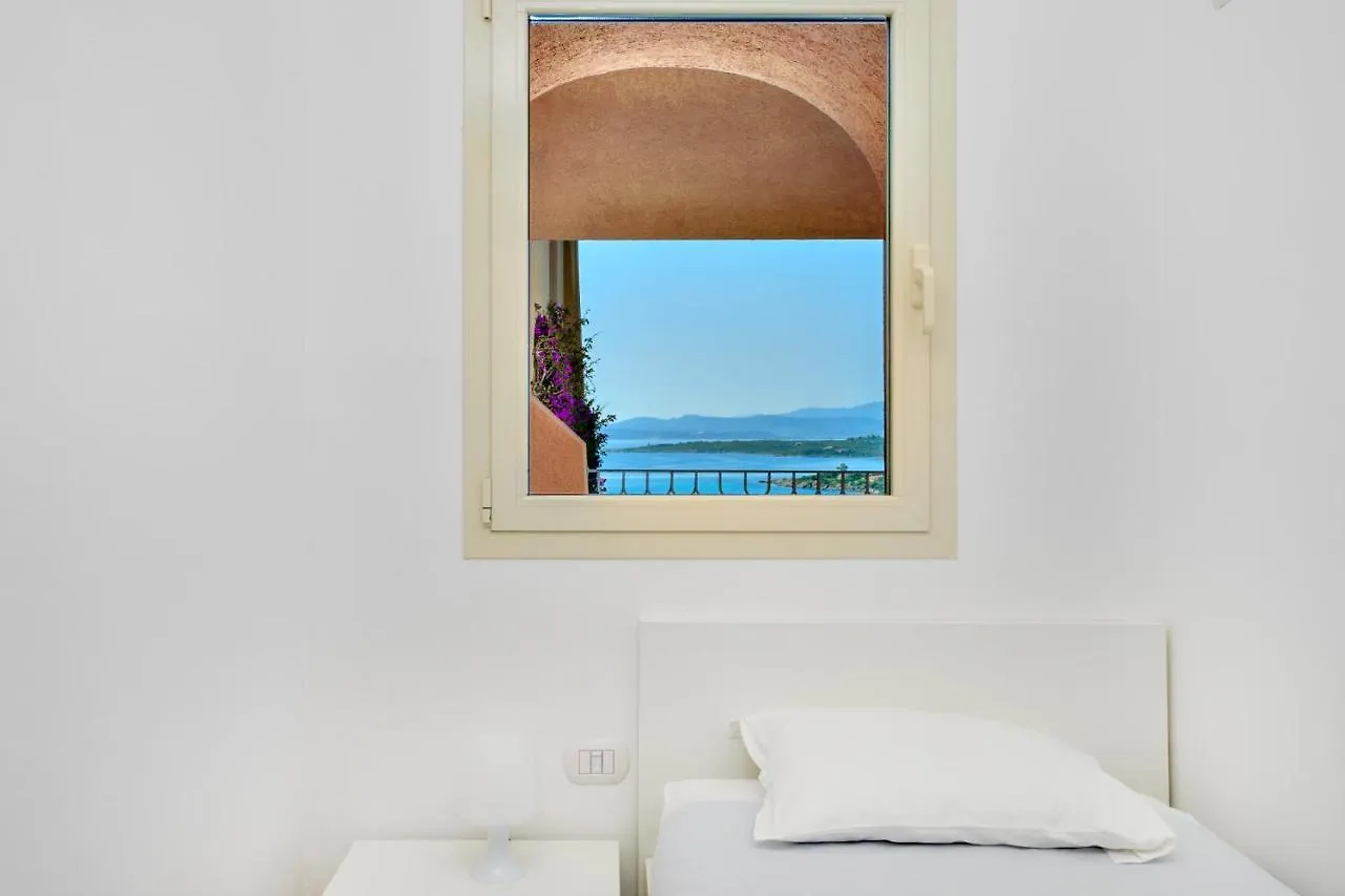 Appartamento Glory - Golfo Aranci, Baia Caddinas 0*,  Italy